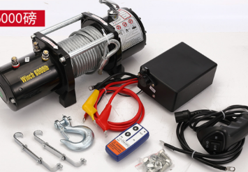 莘縣龍卷風損毀汽車，電動絞盤參與救援工作